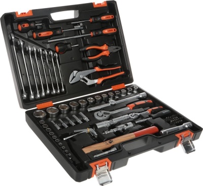 Набор инструментов, 1/2", 1/4", CrV, пластиковый кейс 76 предметов "Вихрь"